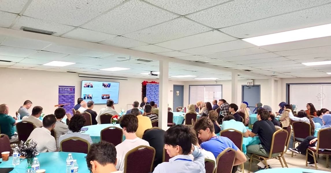 Dialogue leaders, volunteers, and young participants gathered at the Southeast Dialogue Summit in Orlando, Florida